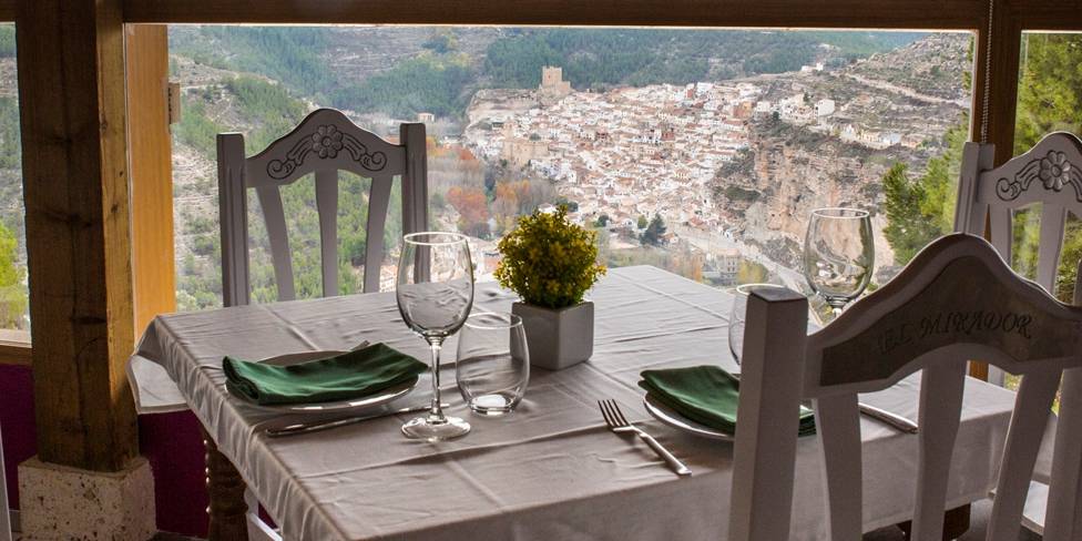 El mirador (Alcalá del Júcar)