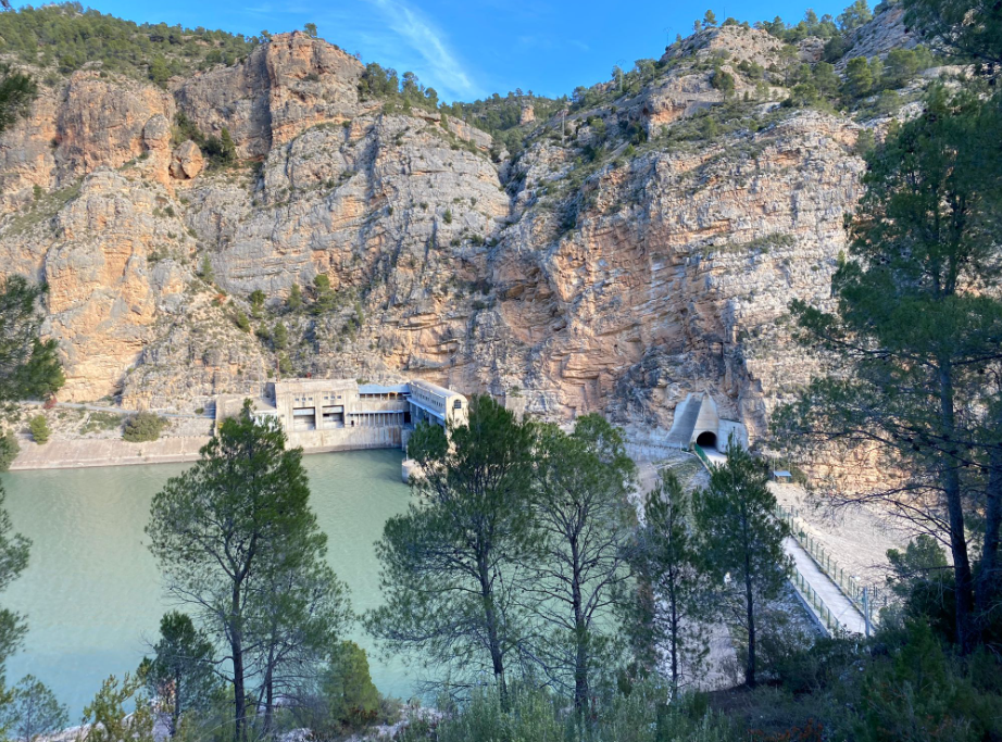 embalse del molinar